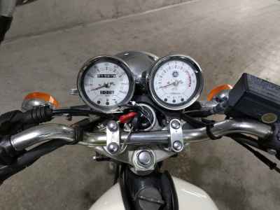 Yamaha SR400 2012