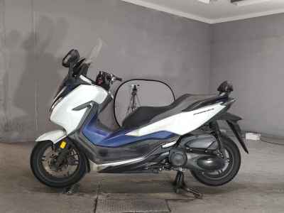 Honda Forza 2018