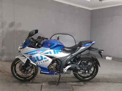 Suzuki Gixxer 250SF