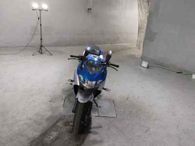 Suzuki Gixxer 250SF