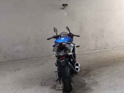 Suzuki Gixxer 250SF