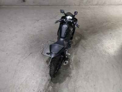 Yamaha YZF-R25 2018