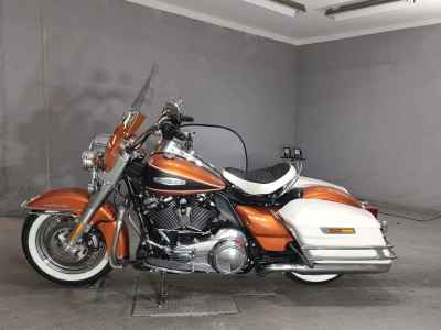 Harley-Davidson Electra Glide FLHFB1870 2024