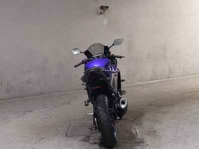 Yamaha YZF-R25 2019