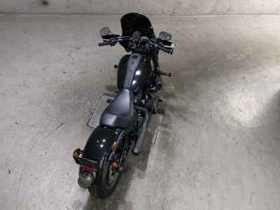 Harley-Davidson FXLRS 2022