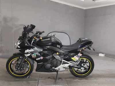 Kawasaki Ninja 400R 2011