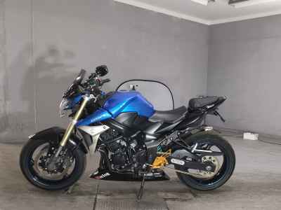 Suzuki GSR750 2012