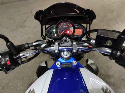Suzuki Gladius SFV400 2013