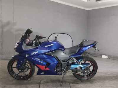 Kawasaki Ninja 250R 2011