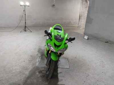 Kawasaki Ninja ZX-10R 2005