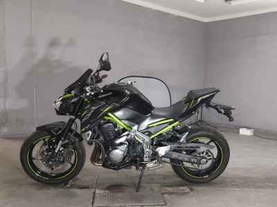 Kawasaki Z900 2019