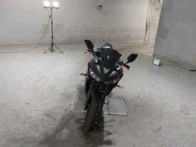 Yamaha YZF-R3 2017