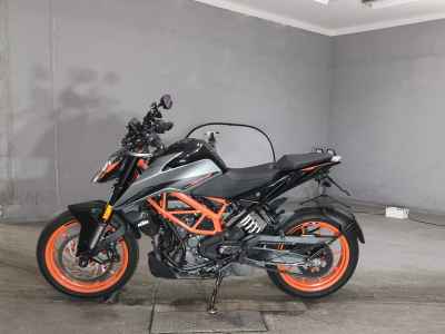 KTM 390 Duke 2021