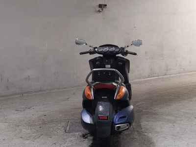 Suzuki Gemma 250