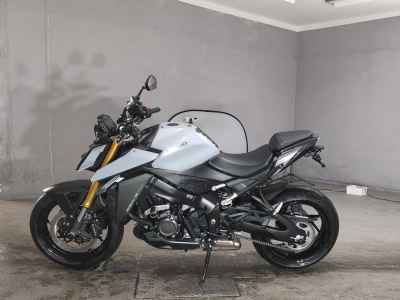 Suzuki GSX-S1000