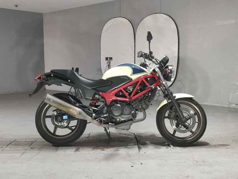 Honda VTR250 2015