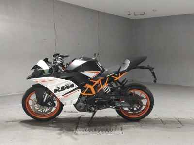 KTM RC 390 2015