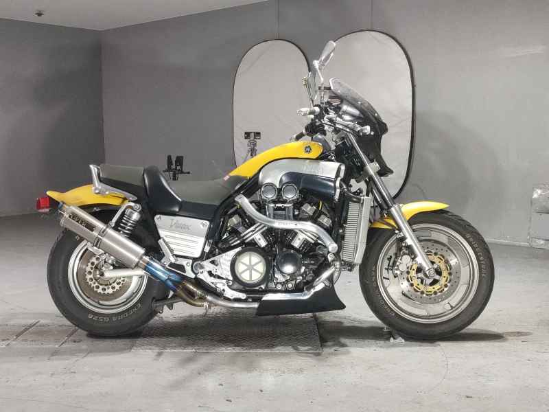 Yamaha V-Max 1200 2024