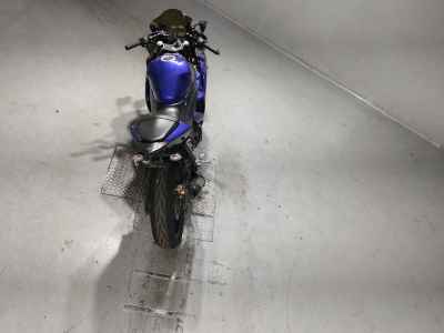 Yamaha YZF-R25 2017