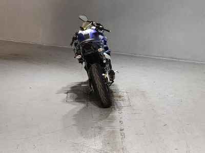 Yamaha YZF-R25 2015