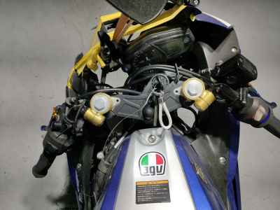Yamaha YZF-R25 2015