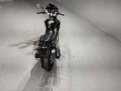Suzuki GSR250