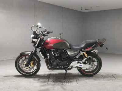 Honda CB400SFV 2016