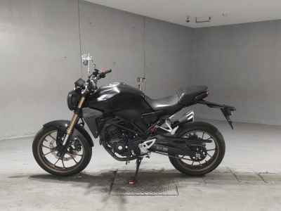 Honda CB250R 2019