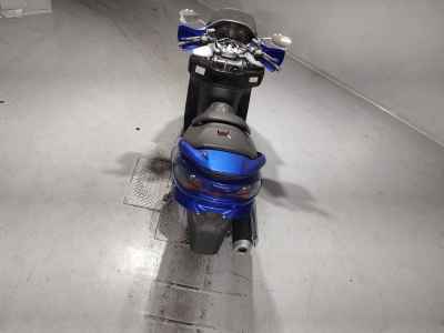 Suzuki Skywave 250S