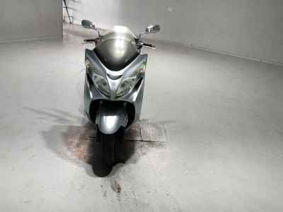 Suzuki Skywave 250S