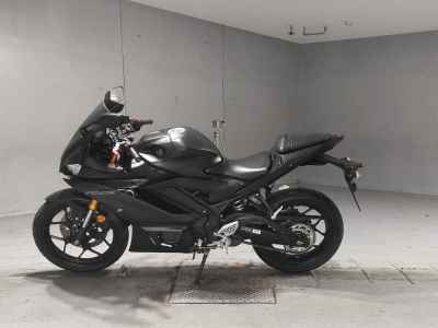 Yamaha YZF-R25
