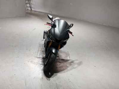 Yamaha YZF-R25
