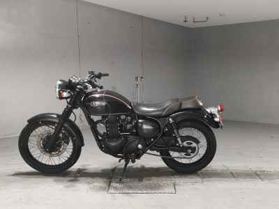 Kawasaki Estrella
