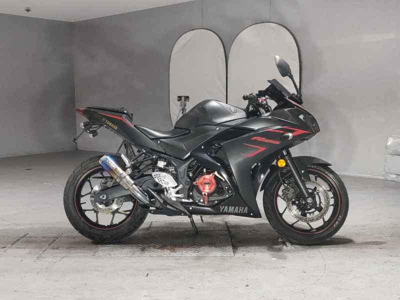 Yamaha YZF-R25
