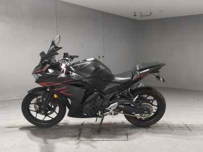 Yamaha YZF-R25