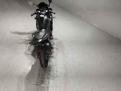 Yamaha YZF-R25