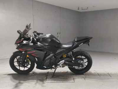 Yamaha YZF-R25