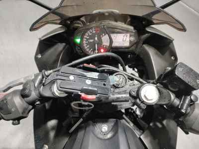 Yamaha YZF-R25
