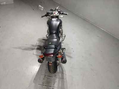 Yamaha XJR1300 2005