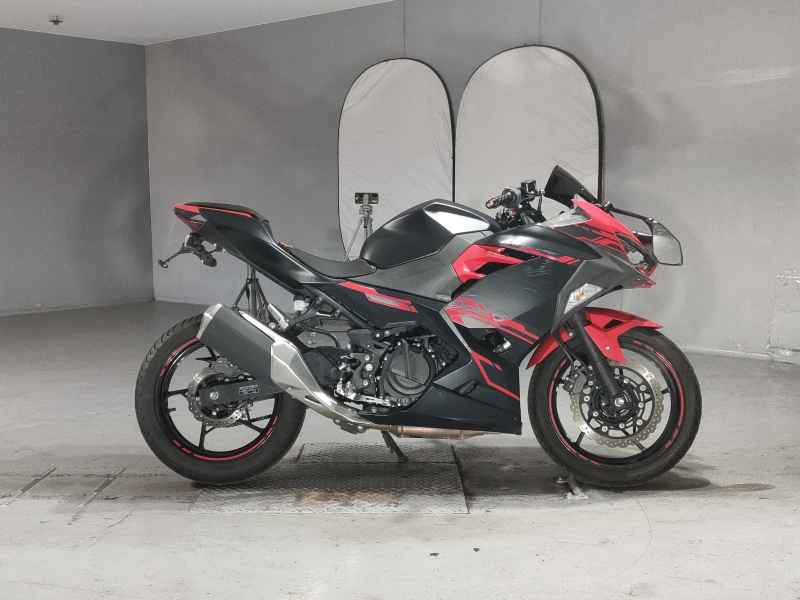 Kawasaki Ninja 250 2018