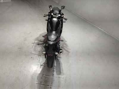 Yamaha YZF-R25 2018