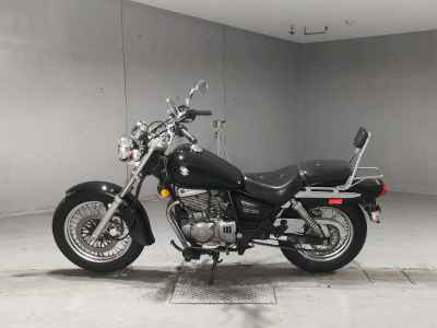 Suzuki GZ250 2010
