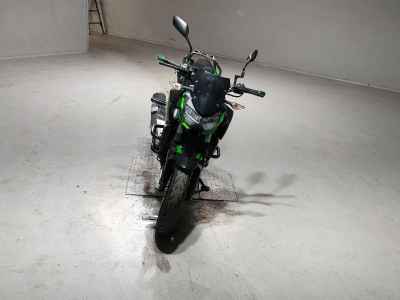 Kawasaki Z400 2022