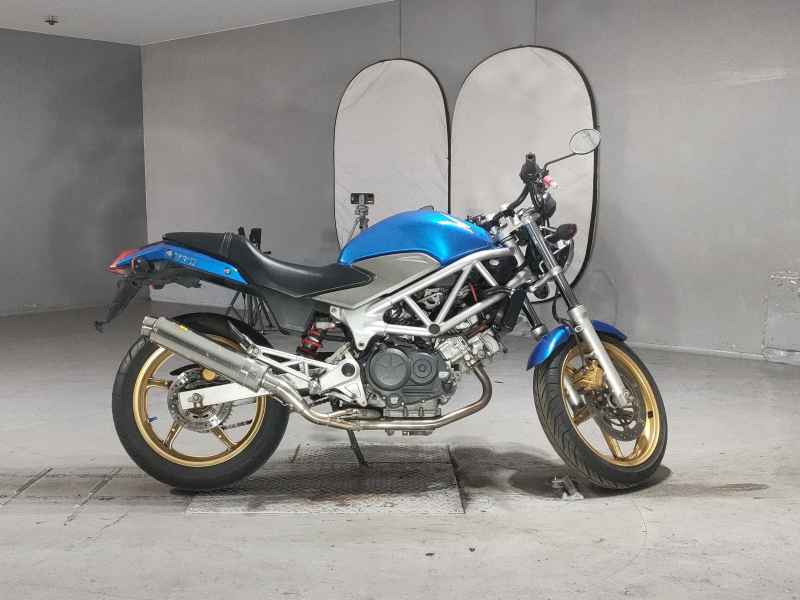 Honda VTR250 2009