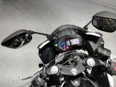 Yamaha YZF-R25 2017