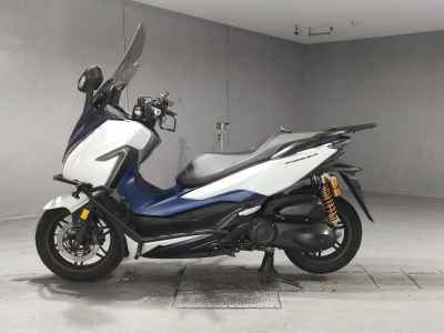 Honda Forza 2018