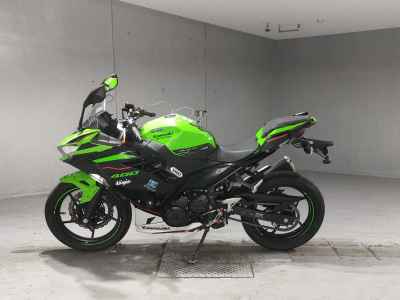 Kawasaki Ninja 400 2022