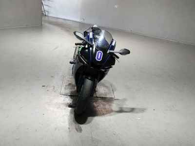 Yamaha YZF-R1 2021