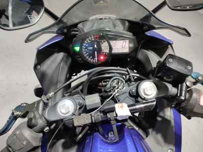 Yamaha YZF-R25 2016