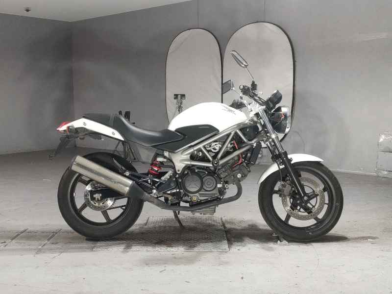 Honda VTR250 2013